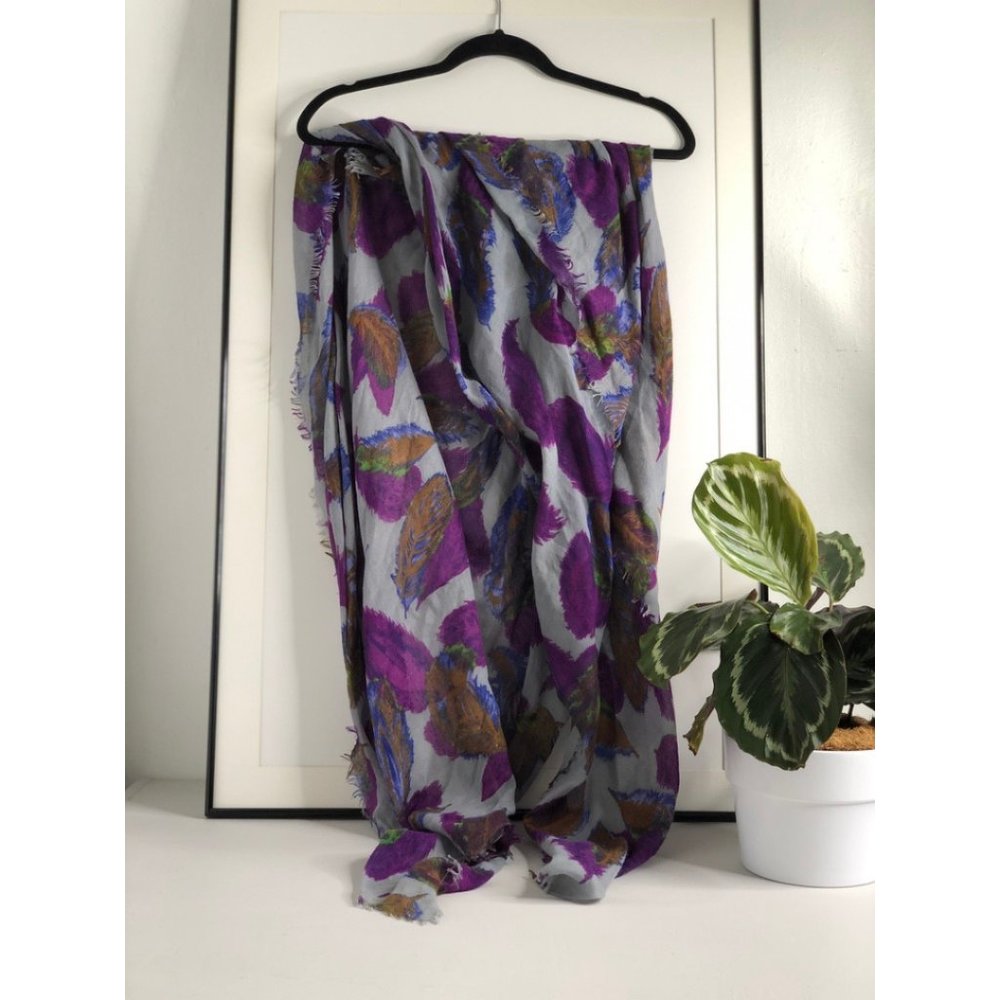 Purple Feather Design Scarf